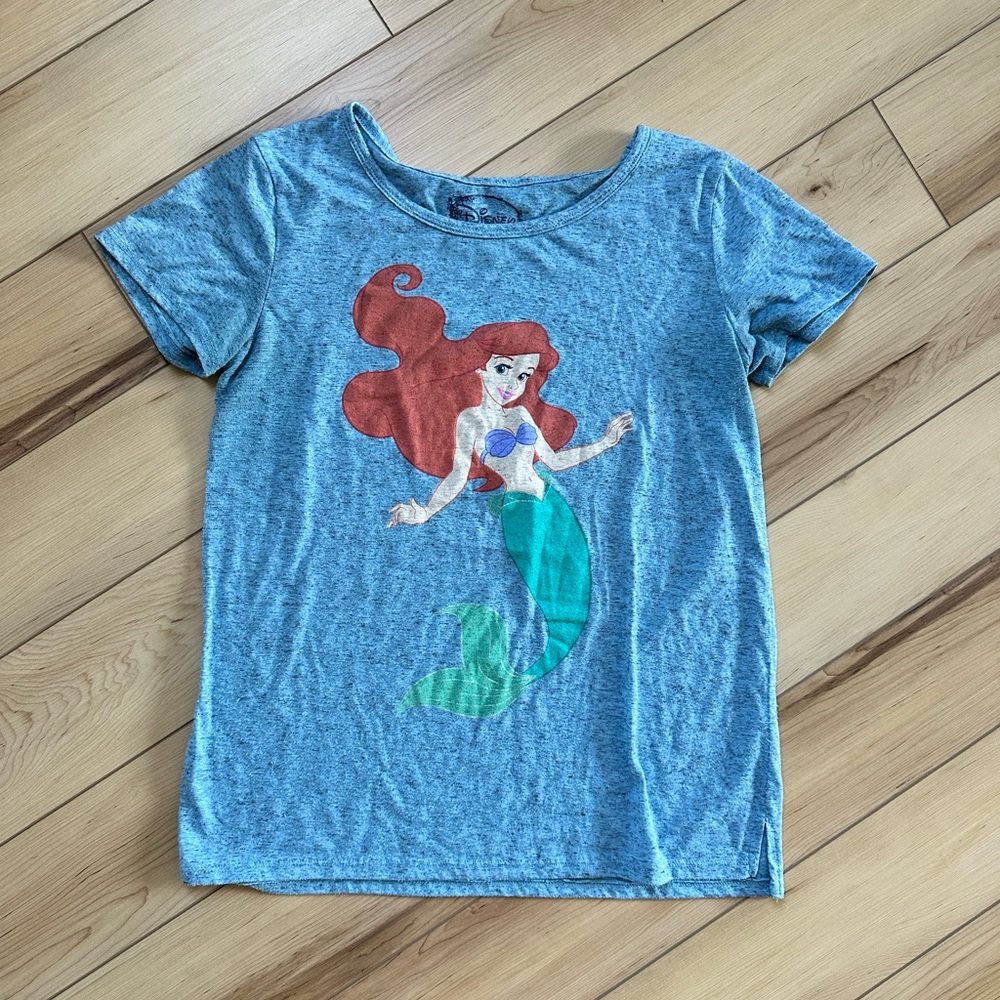 Disney Little Mermaid Ariel Gray T-Shirt